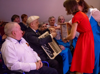 ХХХII ГОРОДСКОЙ ФЕСТИВАЛЬ САМОДЕЯТЕЛЬНОГО ХУДОЖЕСТВЕННОГО ТВОРЧЕСТВА «КОГДА МЫ ВМЕСТЕ, МЫ СИЛЬНЕЕ»